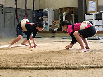 女子相撲部