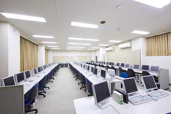 [B1F] 第2コンピュータ教室