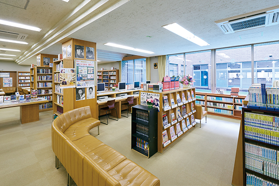 [B1F] 図書館